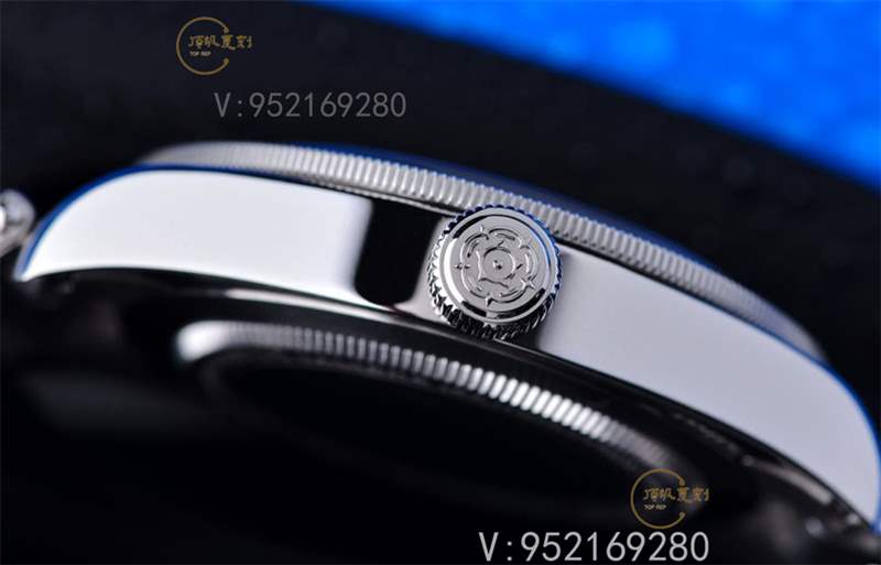 ZF廠帝舵M79030碧灣海軍藍(lán)復(fù)刻表做工怎么樣-復(fù)刻表