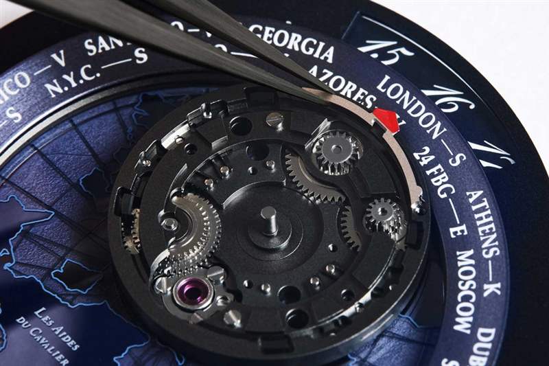 Hermès Arceau Le temps voyageur 將世界的時(shí)光都呈現(xiàn)在流轉(zhuǎn)間-復(fù)刻表