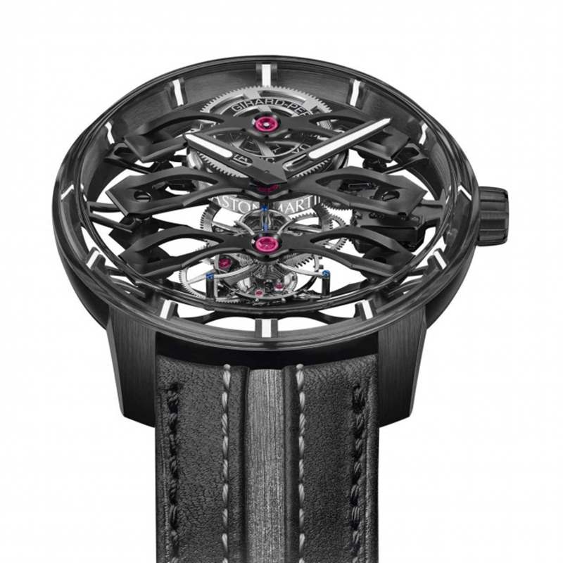 Girard-Perregaux芝柏表聯(lián)乘Aston Martin｜一身黑魂的Tourbillon with Three Flying Bridges - Aston Martin Edition-復刻表