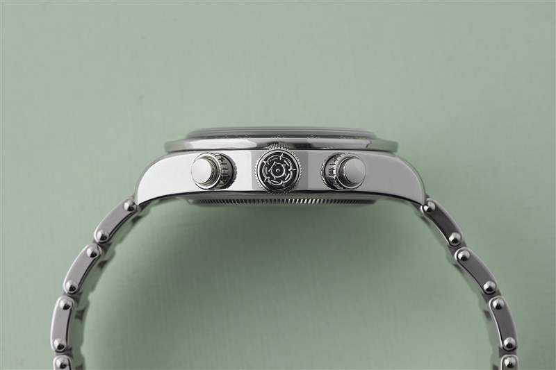 動手實踐:帝舵黑灣計時腕表大踏步前進-復刻表