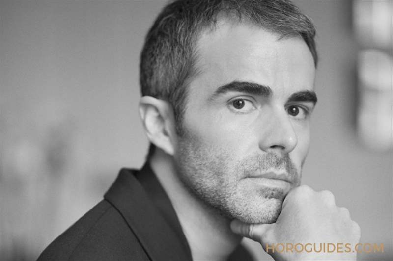 90年代Logo狂潮再現！CHANEL WANTED 限定腕表系列-復刻表