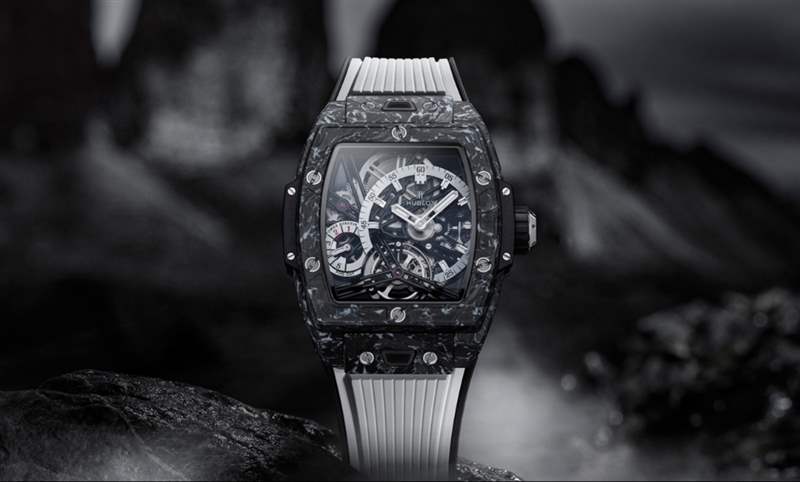 直搗靈魂的爆炸性美學｜Hublot Spirit Of Big Bang 陀飛輪5日鏈腕表-白色碳纖維款、藍寶石款-復刻表