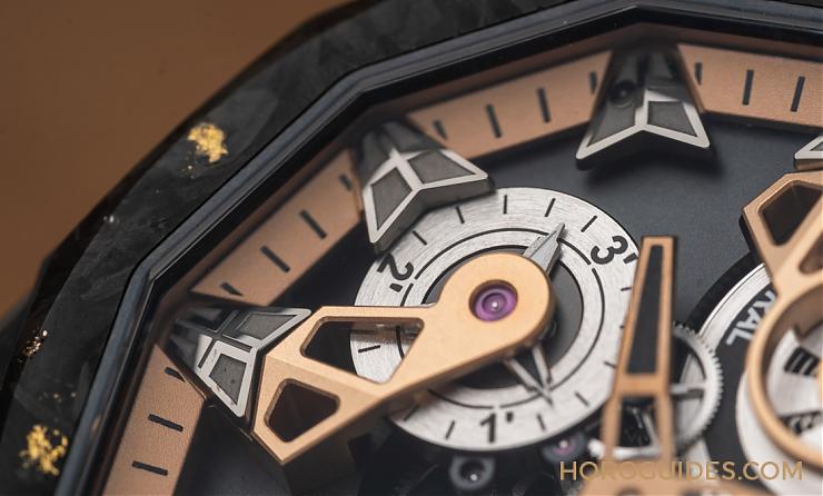 為這道剛硬厚實的輪廓，撒金｜Corum Admiral 45海軍上將飛行陀飛輪鏤空自動腕表-復刻表