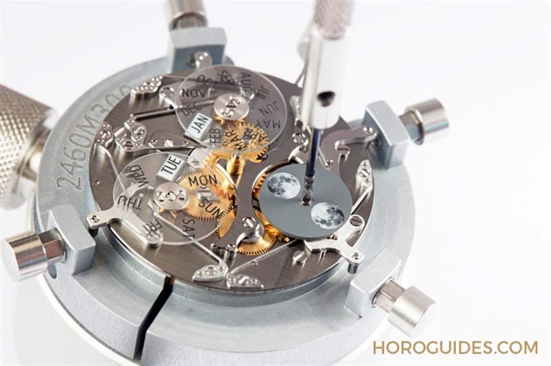 穿透面盤直視沉穩(wěn)閃耀的機(jī)芯運(yùn)轉(zhuǎn)｜江詩丹頓Traditionnelle全日歷鏤雕腕表-復(fù)刻表