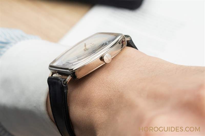 NOMOS Lux白金腕表，一種讓人意猶未盡的氣質(zhì)美學-復刻表