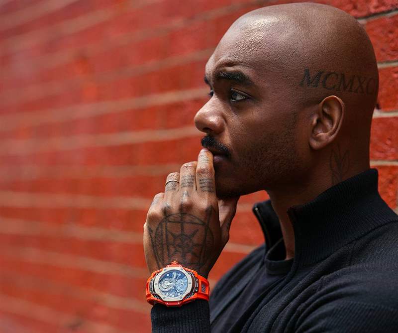 宇舶大爆炸陀飛輪 塞繆爾·羅斯-愛彼皇家橡樹自動(dòng)上鏈限量版卡羅萊納·布奇-復(fù)刻表