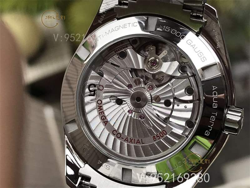 VS廠歐米茄海馬8500機芯詳細評測與正品有何區(qū)別-復刻表