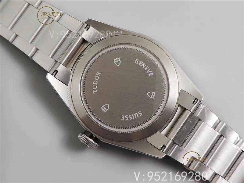 怎么區(qū)分石英機芯和電子機芯手表-復(fù)刻表