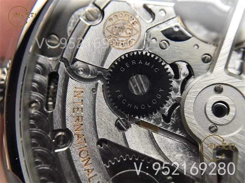 ZF廠葡七v5版-ZF廠萬國葡七v5版復(fù)刻表對(duì)比正品怎么樣-復(fù)刻表