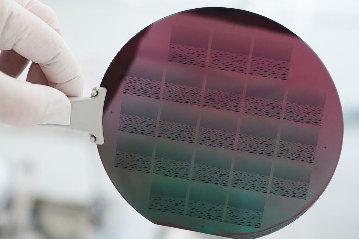 用矽晶圓做面盤？愛馬仕Cape Cod Crépuscule表壇創舉-復刻表