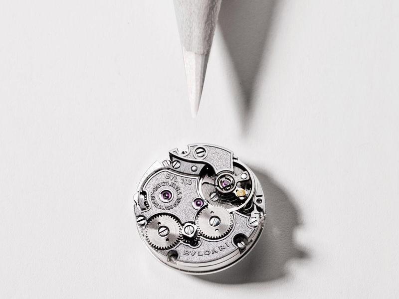 時間即珠寶!裝配全世界最小機(jī)芯之一的寶格麗Serpenti Misteriosi-復(fù)刻表