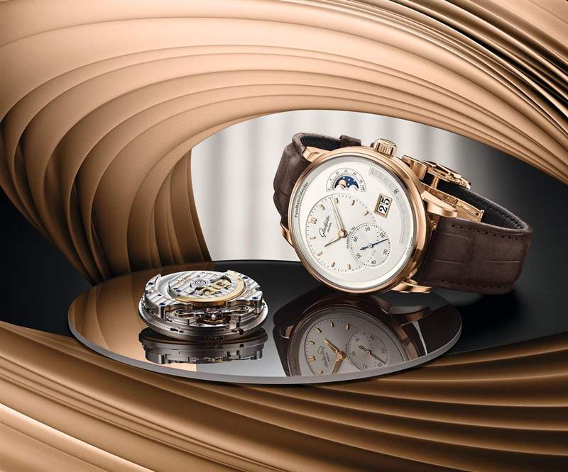 不規(guī)則的和諧美學(xué)！格拉蘇蒂原創(chuàng)首度推出年歷功能腕表-復(fù)刻表