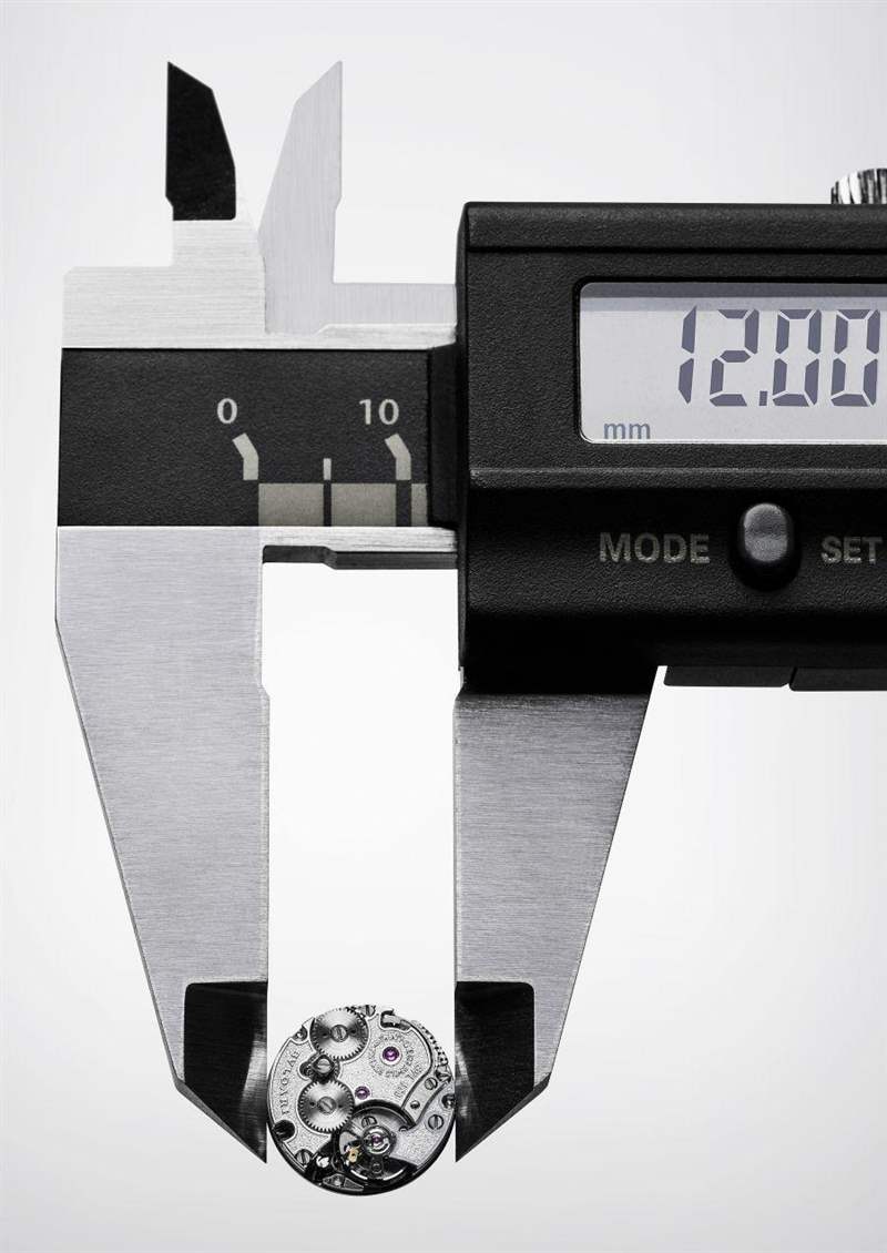 時間即珠寶!裝配全世界最小機(jī)芯之一的寶格麗Serpenti Misteriosi-復(fù)刻表