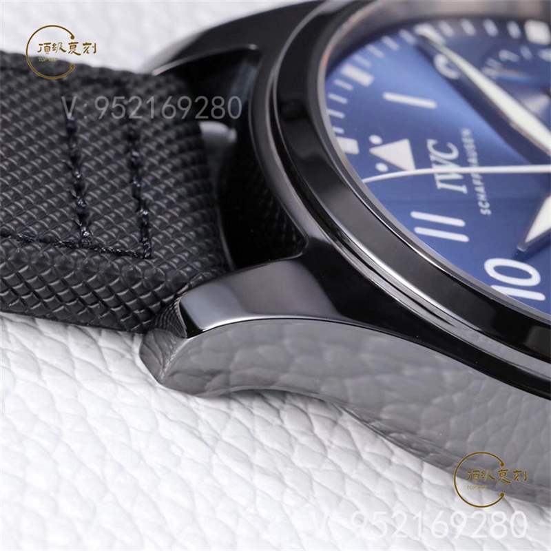 ZF廠萬(wàn)國(guó)大飛-ZF廠萬(wàn)國(guó)大飛行員IW502003藍(lán)盤(pán)陶瓷復(fù)刻做工怎么樣-復(fù)刻表