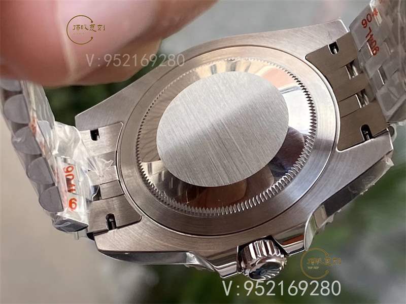 N廠勞力士格林尼治紅藍(lán)可樂圈「m126710blnr-0001」復(fù)刻做工評測-復(fù)刻表