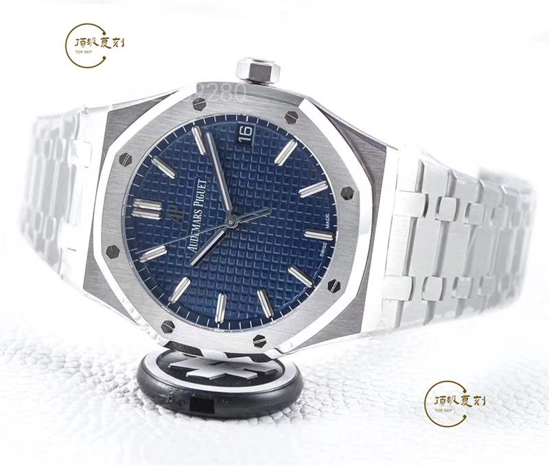 ZF廠愛(ài)彼15500復(fù)刻做工怎么樣,AP皇家橡樹(shù)鋼王-復(fù)刻表