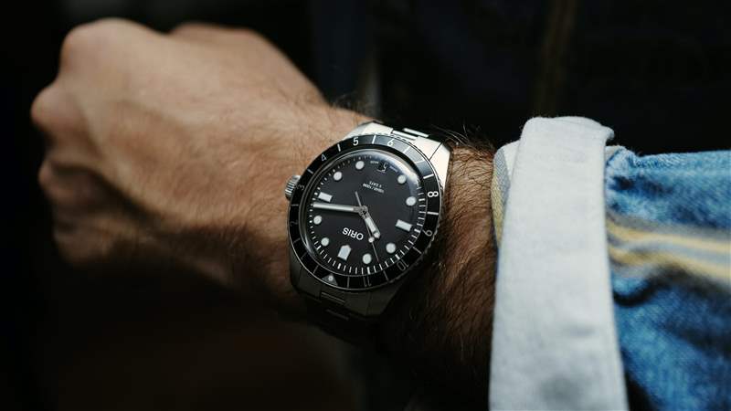 使用新款Oris Divers 65 親身體驗 12 小時表圈和啞光表盤-復刻表