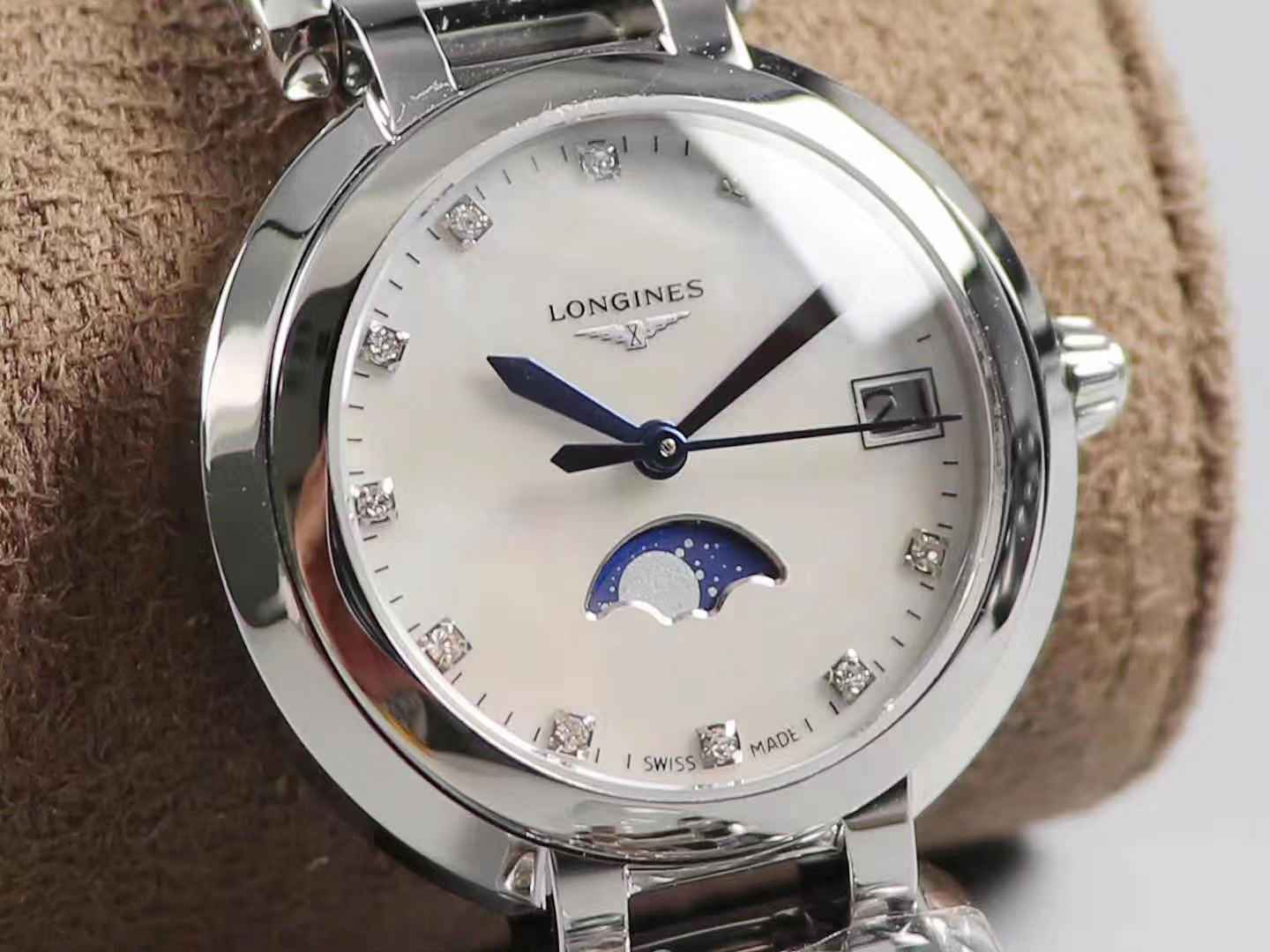 朗琴石英機芯手表電子沒電了改如何更換-復(fù)刻表