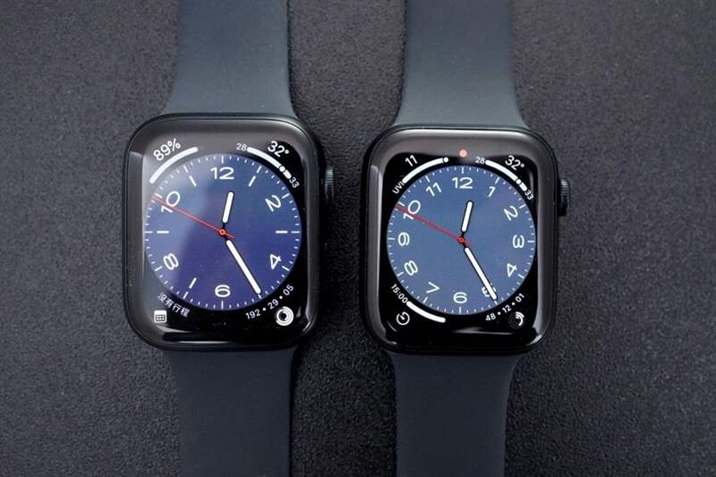 Apple Watch Series 8／SE開箱近賞細(xì)節(jié)及了解全新功能！Series 8 vs SE買邊只好？-復(fù)刻表