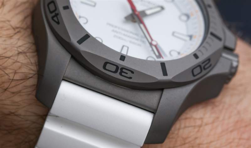 Victorinox 瑞士軍 INOX 專業潛水員鈦手表動手-復刻表