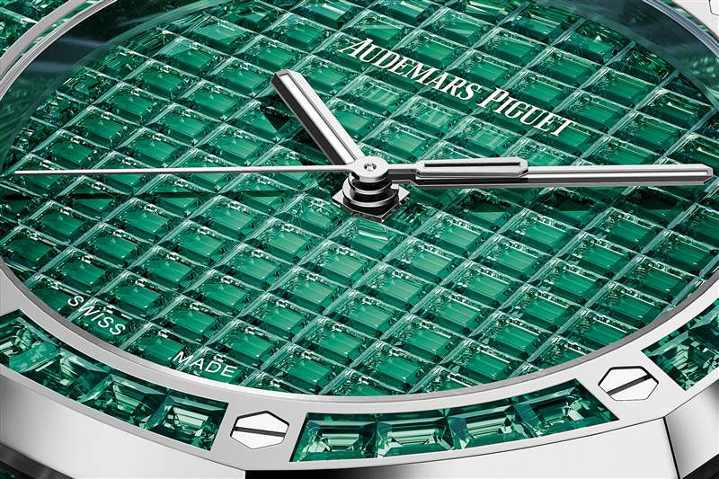 Audemars Piguet推出全新皇家橡樹系列，重塑彩虹-復(fù)刻表