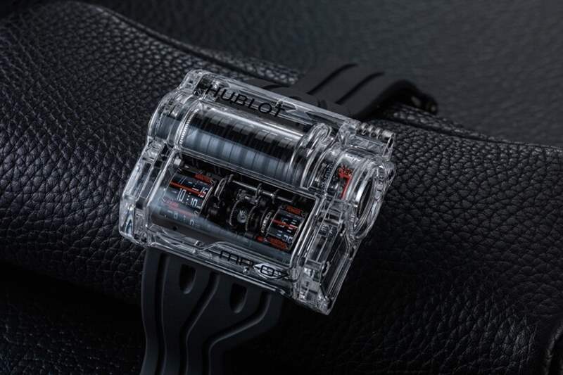戴上法拉利？ Hublot推出MP-07 40日鏈陀飛輪腕表