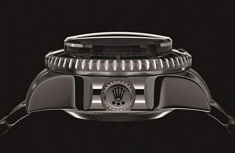 2012年勞力士為了「深海挑戰(zhàn)」計畫專程打造的Deepsea Challenge概念錶,從錶側角度可以體會它不太適合日常佩戴。(IG@Rolex) ROLEX最強水鬼Deepsea Challenge防水手表物料創(chuàng)勞力士一大先河-復刻表