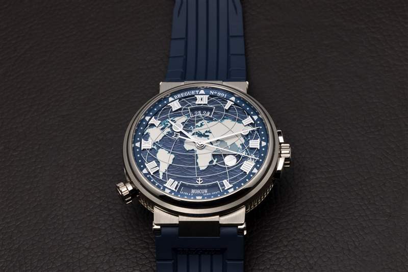 寶璣Marine Hora Mundi腕表讓您在眨眼之間從一個時區(qū)到另一個時區(qū)-復(fù)刻表