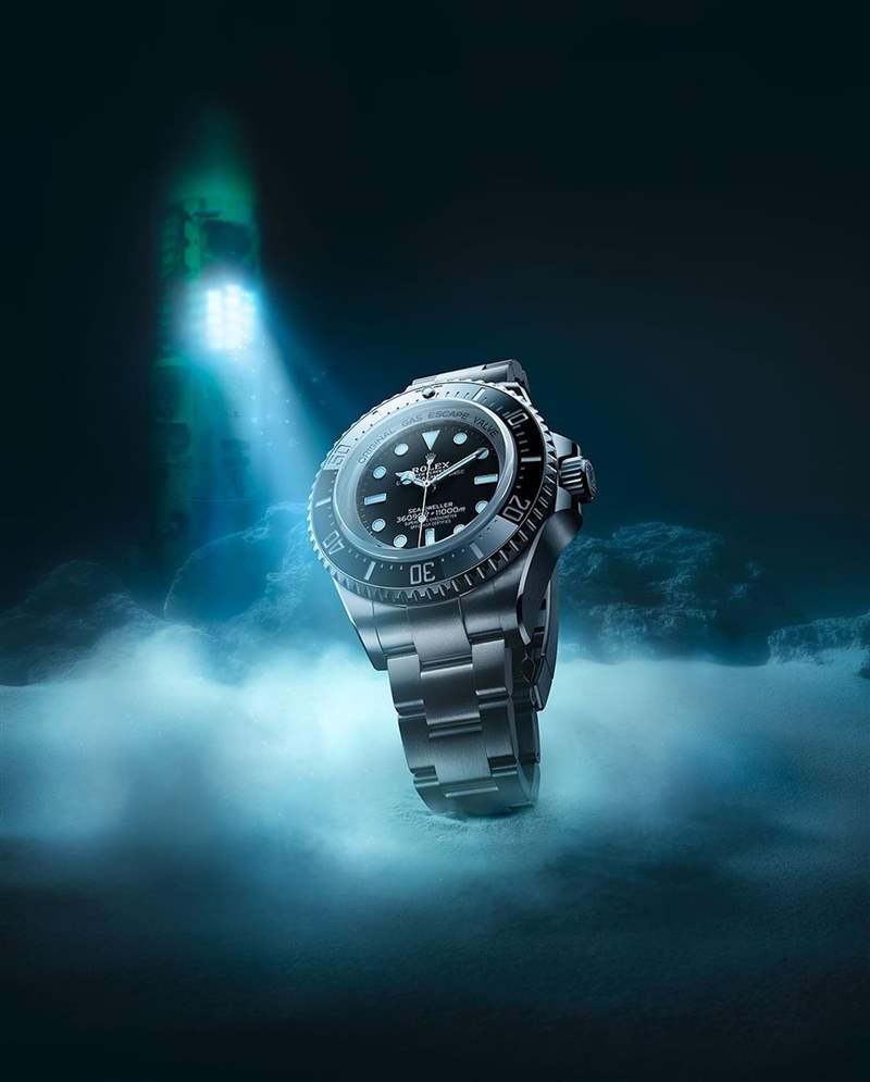 因此2022年無預警登場的Deepsea Challenge 126067顯然必須針對前述的「尺寸」與「重量」這兩點加以修改。(IG@Rolex) ROLEX最強水鬼Deepsea Challenge防水手表物料創(chuàng)勞力士一大先河-復刻表