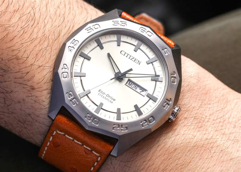 公民生態驅動超級鈦AW0060手表評論-復刻表