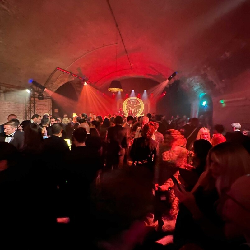 Daniel Craig現(xiàn)身Omega占士邦60周年慶祝活動(dòng)！深入James Bond世界向經(jīng)典角色007致敬-復(fù)刻表