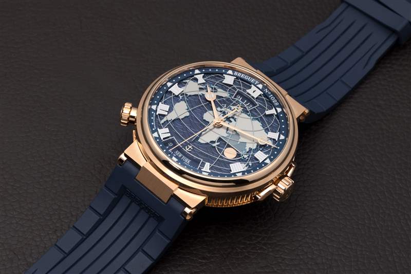 寶璣Marine Hora Mundi腕表讓您在眨眼之間從一個時區(qū)到另一個時區(qū)-復(fù)刻表