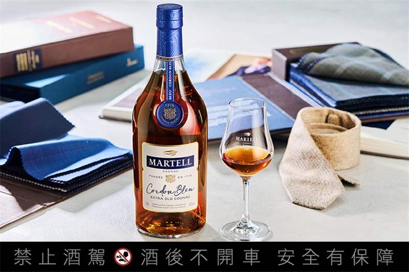 跨越經典，以質感開創迎風飛翔新局！新式訂制西服STYDER創辦人黃淯晨與父親的跨世代對談-復刻表