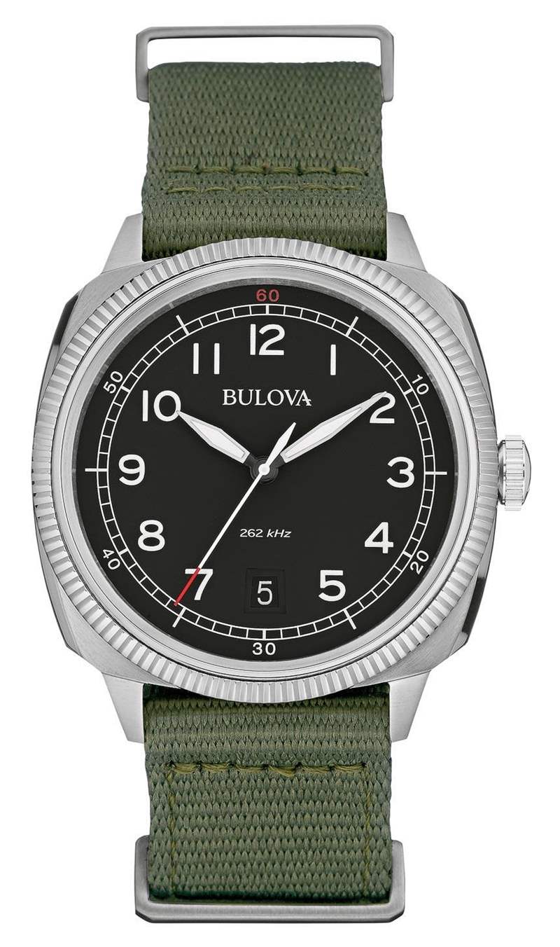 2015年巴塞爾表展的全新Bulova Accutron II UHF運(yùn)動(dòng)手表-復(fù)刻表