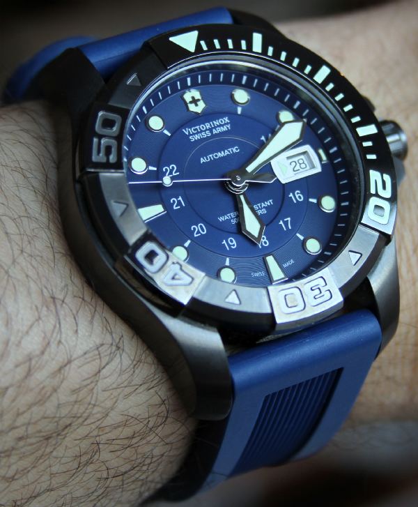 Swiss Army Divemaster watch 7 瑞士陸軍維氏潛水大師 500 機(jī)械表-復(fù)刻表