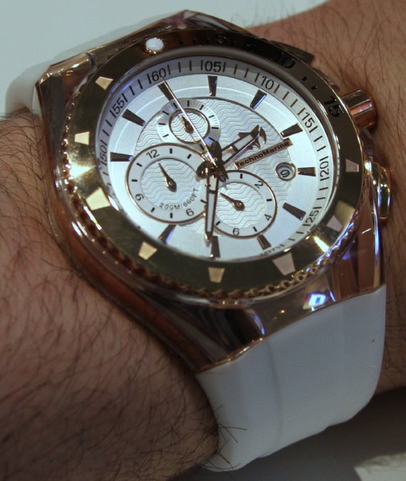 泰諾船舶重返市場四分之一橙圈腕表-復(fù)刻表