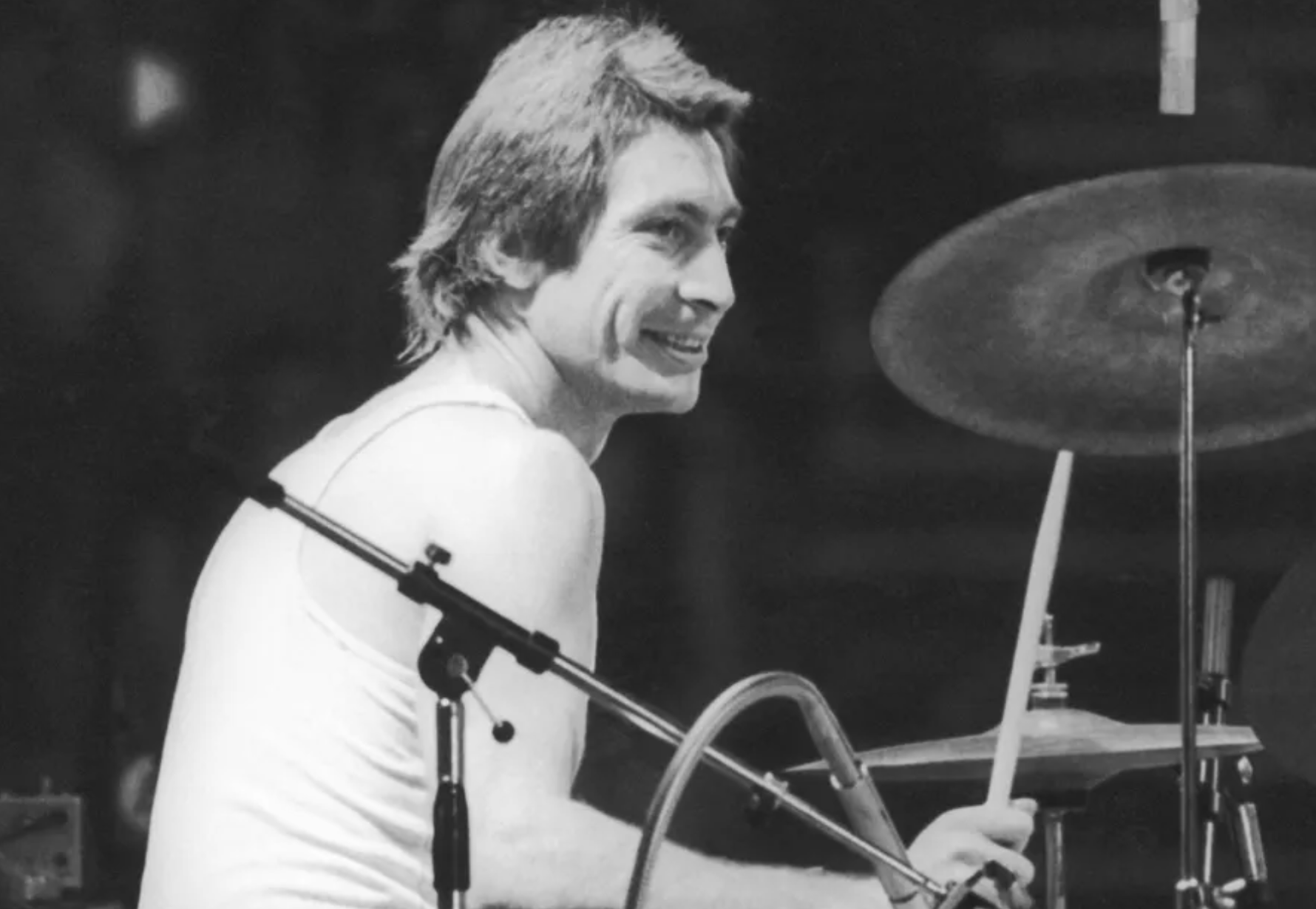 周末總結(jié)保持理性、精美家具和亞特蘭大嘻哈音樂-復(fù)刻表