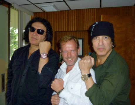 接吻的Artya手表：與吉恩·西蒙斯等合作-復(fù)刻表