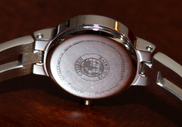 公民生態(tài)驅(qū)動(dòng)女士剪影手鐲EW9990-54E手表評論-復(fù)刻表