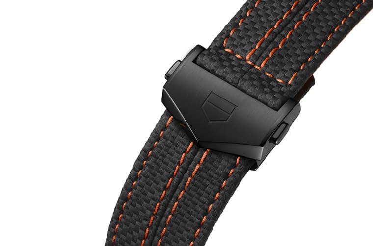 泰格豪雅與保時捷續(xù)推聯(lián)名表Carrera系列換上黑橘配色飆速再出發(fā)-復(fù)刻表