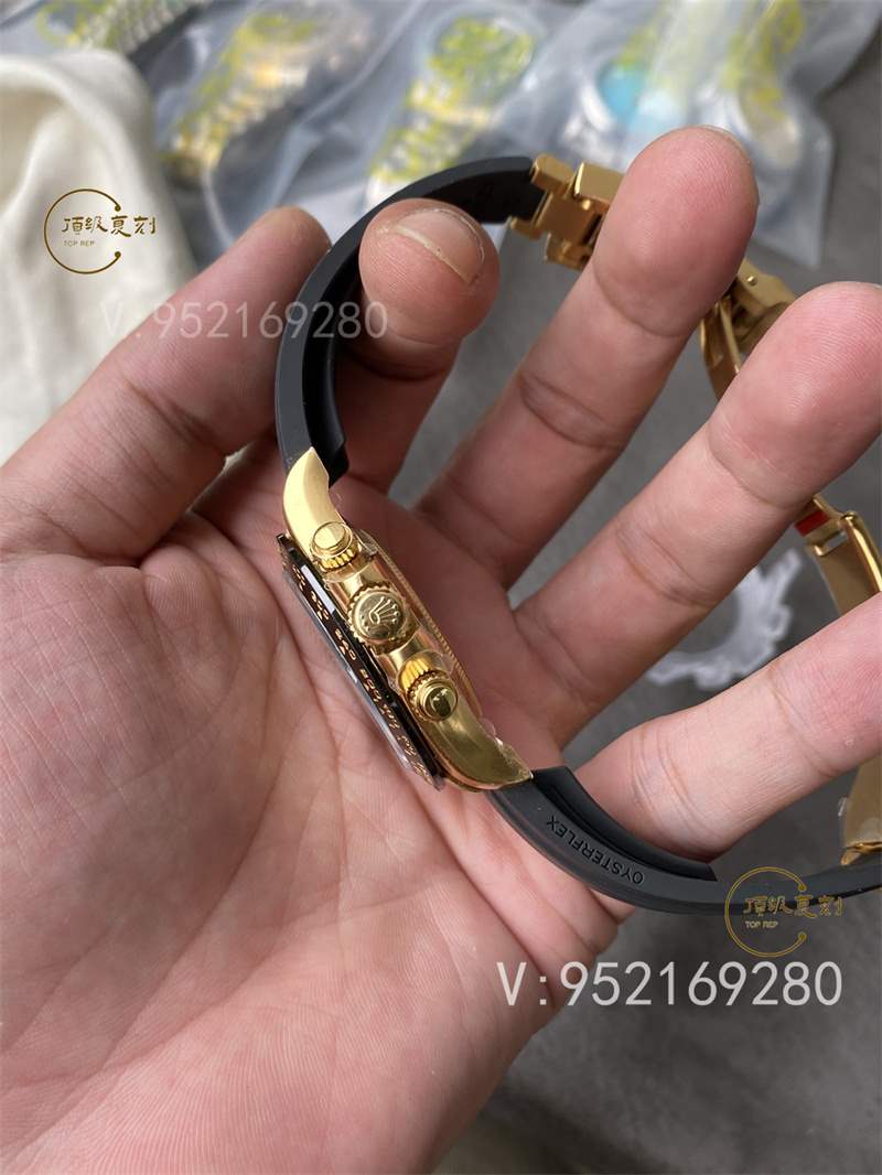 勞力士4130機芯余文樂迪通拿復(fù)刻表那個廠做的最好,BT廠和C廠對比那個更接近正品-復(fù)刻表