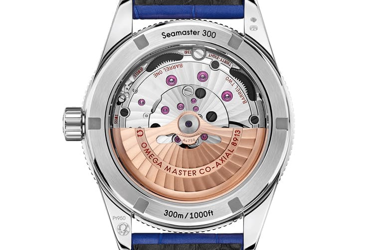 百萬價格寶石面盤自動三針表AP CODE 11.59與歐米茄海馬300米比較-復(fù)刻表