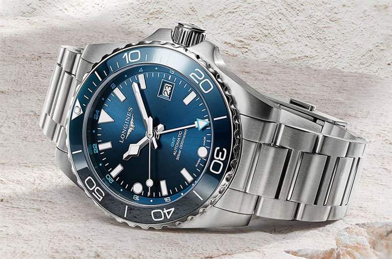 浪琴表HydroConquest深海征服者進(jìn)階為兩地時間版新浪鬼-復(fù)刻表