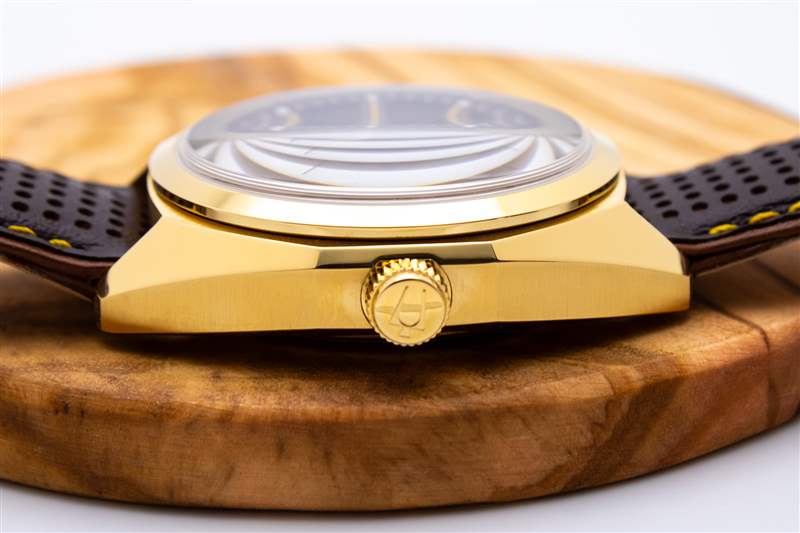 手表評論:寶路華捷星航空-復刻表