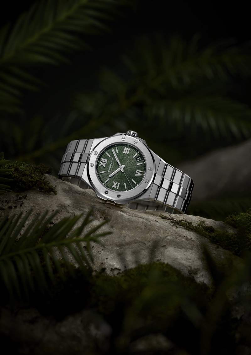 Chopard推出Alpine Eagle系列腕表新作:綠色表盤,33mm女士腕表 Chopard推出Alpine Eagle系列腕表新作:綠色表盤,33mm女士腕表-復(fù)刻表