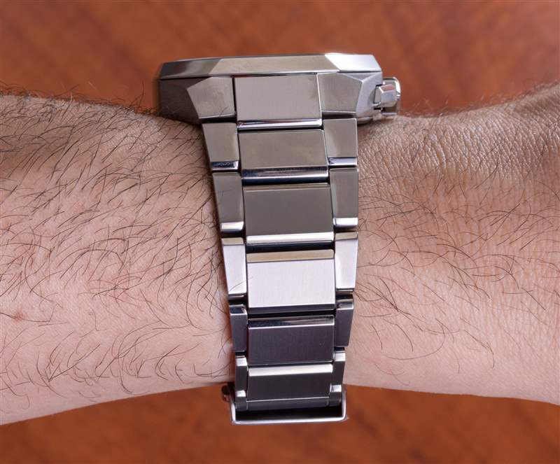 手表評(píng)測(cè)：精工Astron GPS太陽(yáng)能SSJ013帶集成鈦表鏈-復(fù)刻表