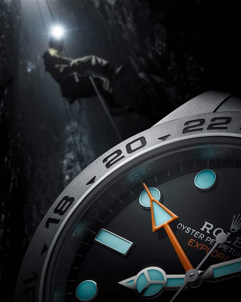 ROLEX Explorer II手表最新行情勞力士探二黑、白面溢價相差4%-復(fù)刻表