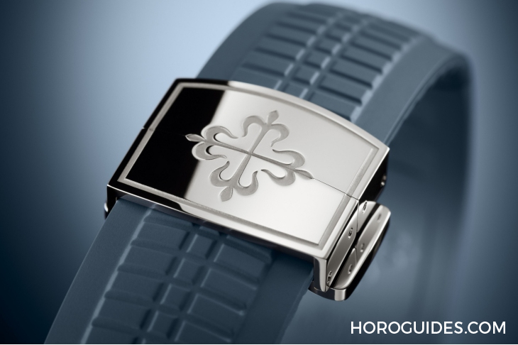 乳光藍灰面活力風，復雜功能運動表齊換色｜PP百達翡麗Nautilus、Aquanaut新款-復刻表