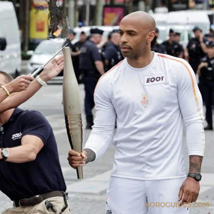 AUDEMARS PIGUET - ROYAL OAK - 15407ST. OO.1220ST.02 - 直擊 ！ 名人現(xiàn)身2024巴黎奧運(yùn)戴什么表