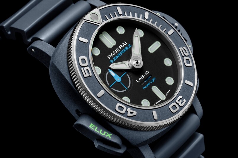 夜光功能新高度！ Panerai全新Submersible Elux LAB-ID腕表 以純機械一鍵開關發光系統-復刻表